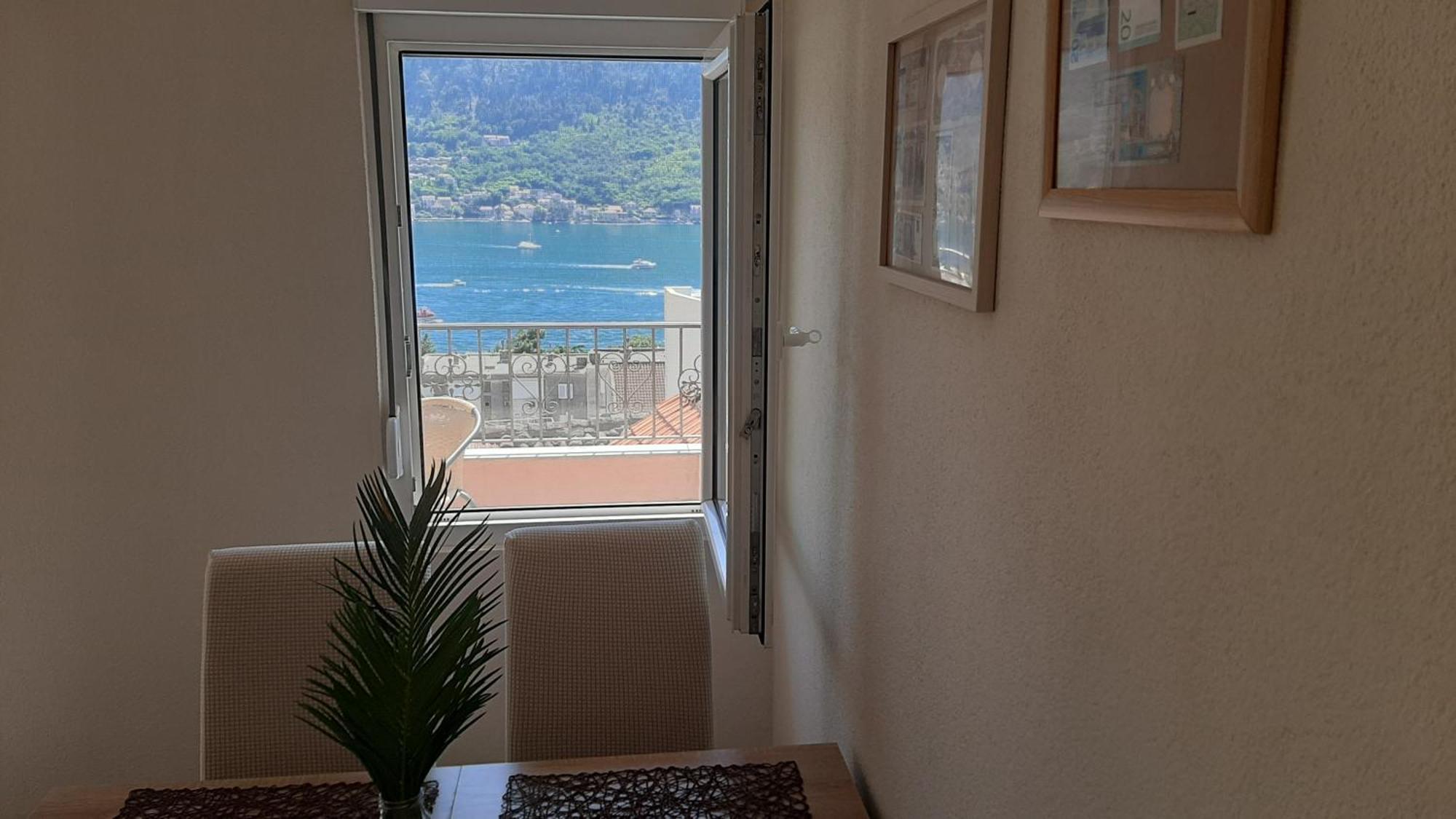 Apartments Krivokapic コトル エクステリア 写真